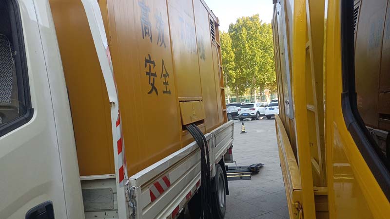 神池如何判断柴油发电机组和UPS电源的切换时间是否符合要求？
